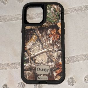 iphone 12 and 12 pro Otterbox Case